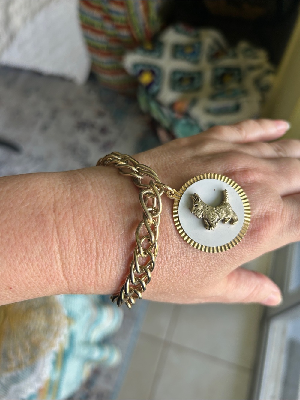 Vintage John Wind RARE “Scotty” Large Medallion Charm Bracelet - Picture 10 of 16
